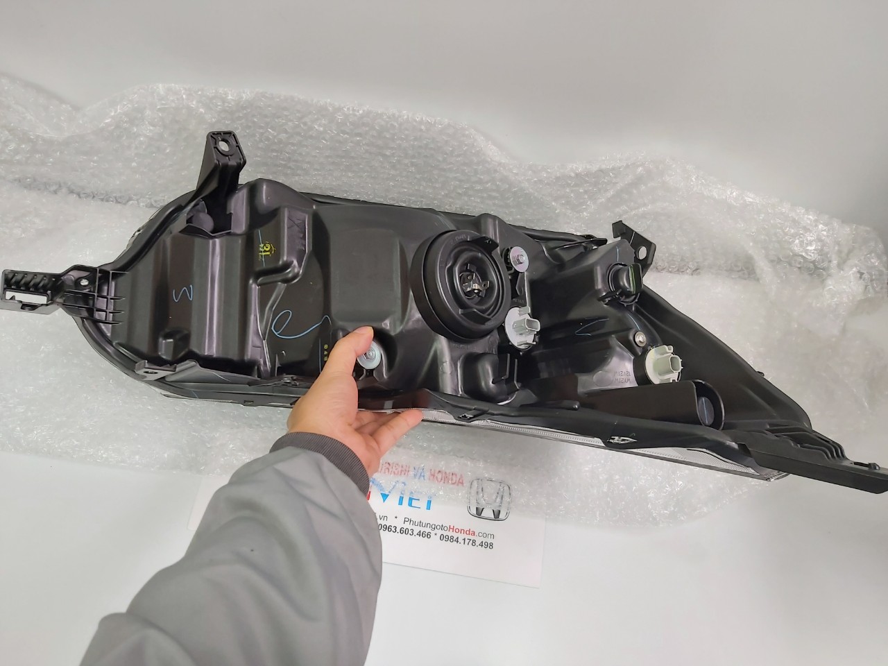 Đèn pha xe Honda Brio